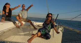 Catamaran La Rochelle - Sortie à l'heure de L'Apéro en catamaran