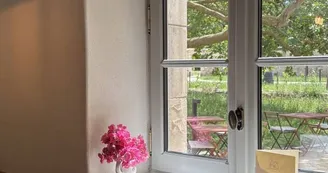 Une Table à Coureilles