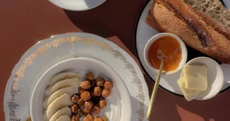 Une Table à Coureilles